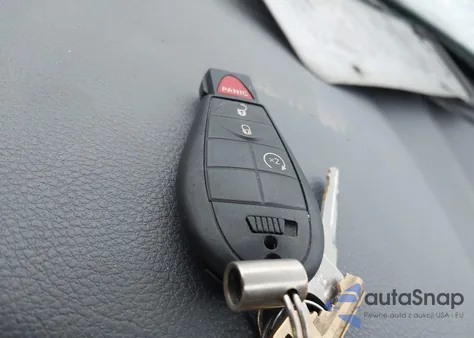 2014 Ram 2500 Slt z USA, uszkodzony, nr VIN 3C6UR5JJ0EG249128